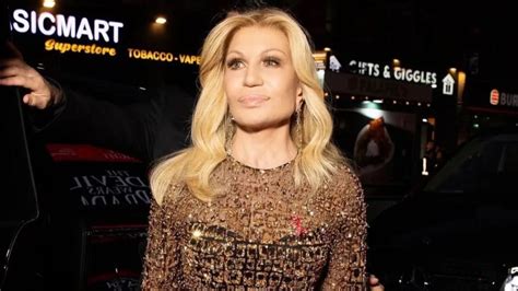 versace chief fashion designer